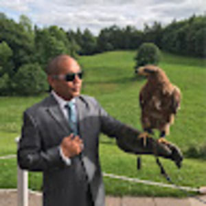 Meet your Posher, Earl